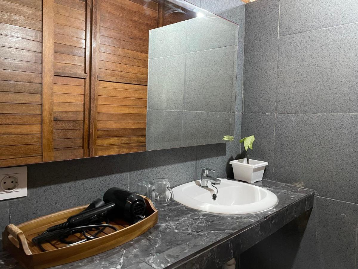 Mangrove Beach Hut Lembongan Εξωτερικό φωτογραφία